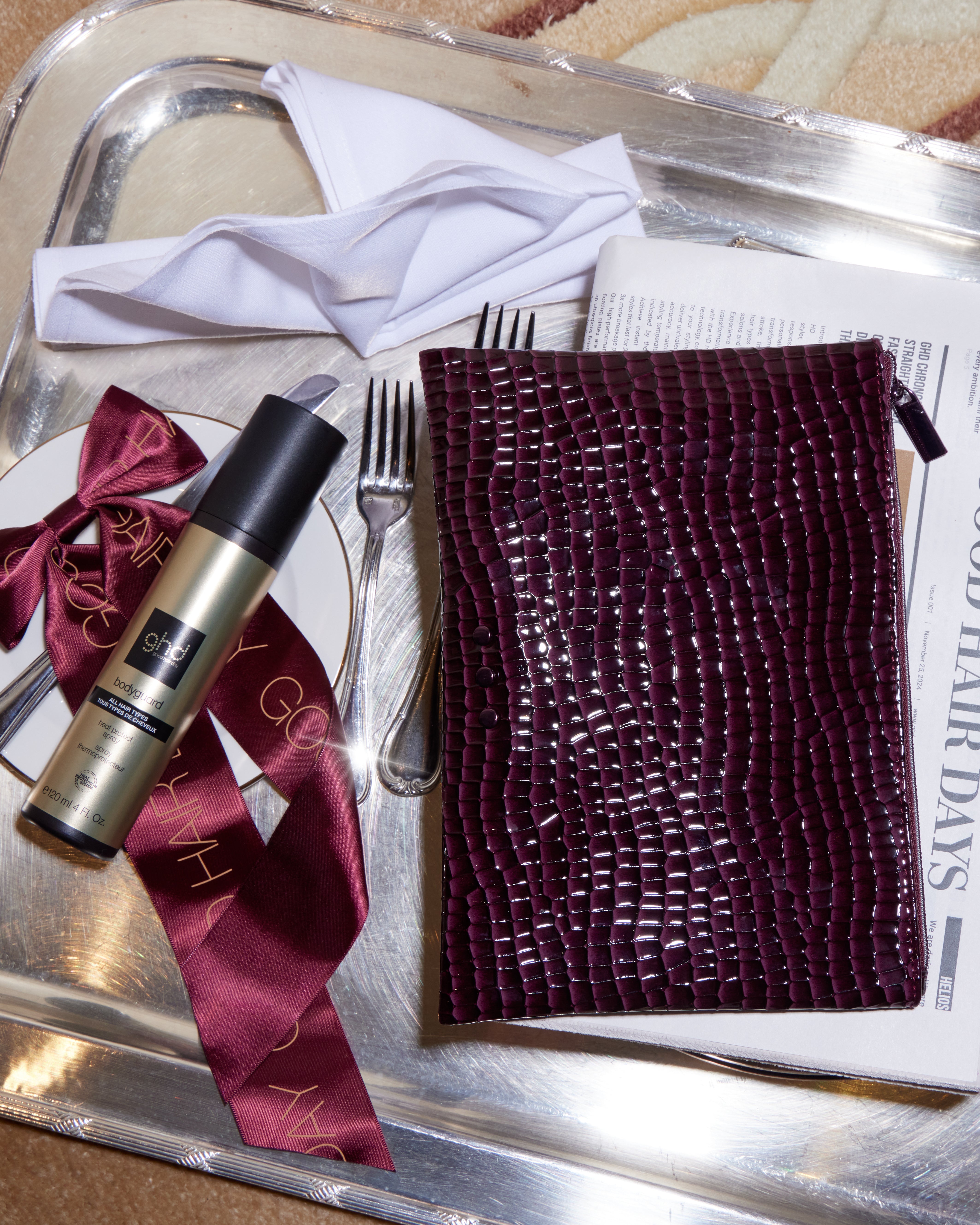 Trousse GHD Noël Collection Cherry Chic ✨